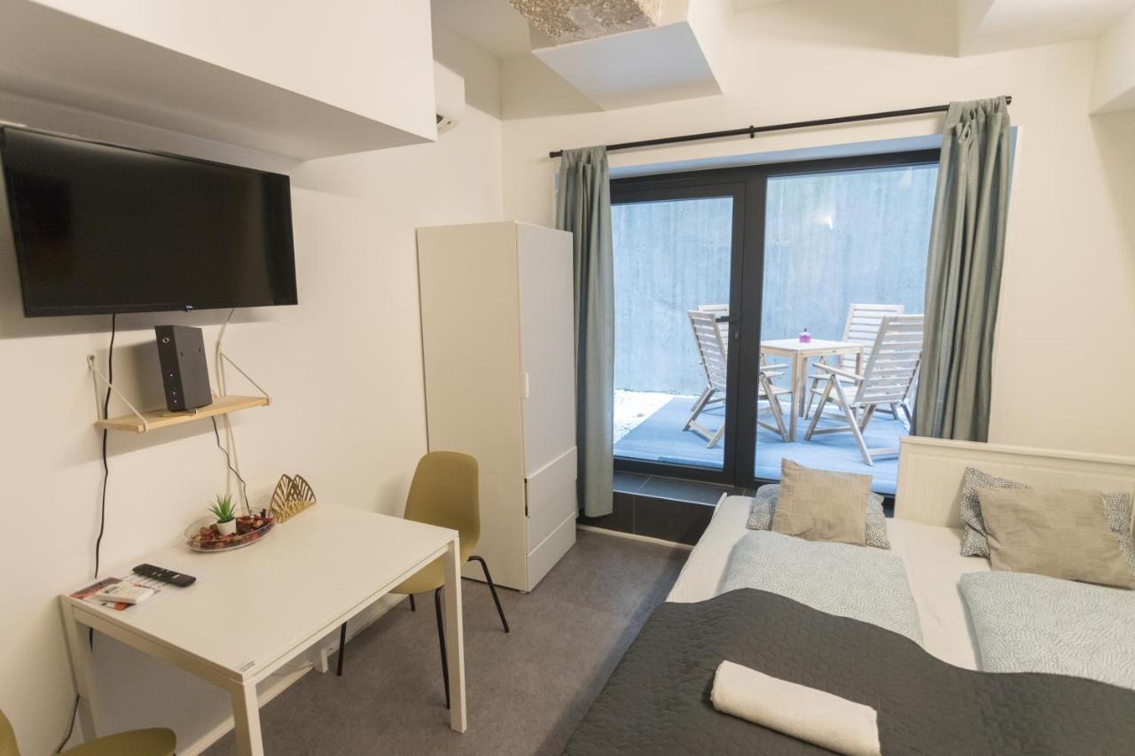 Appartamento Peaceful Basement With Terrace & Free Gym *