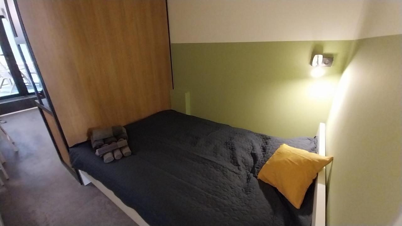 Peaceful Basement With Terrace & Free Gym Budapešť