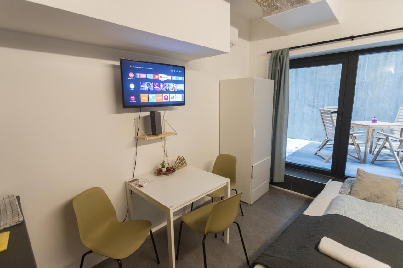 Apartament Peaceful Basement With Terrace & Free Gym *